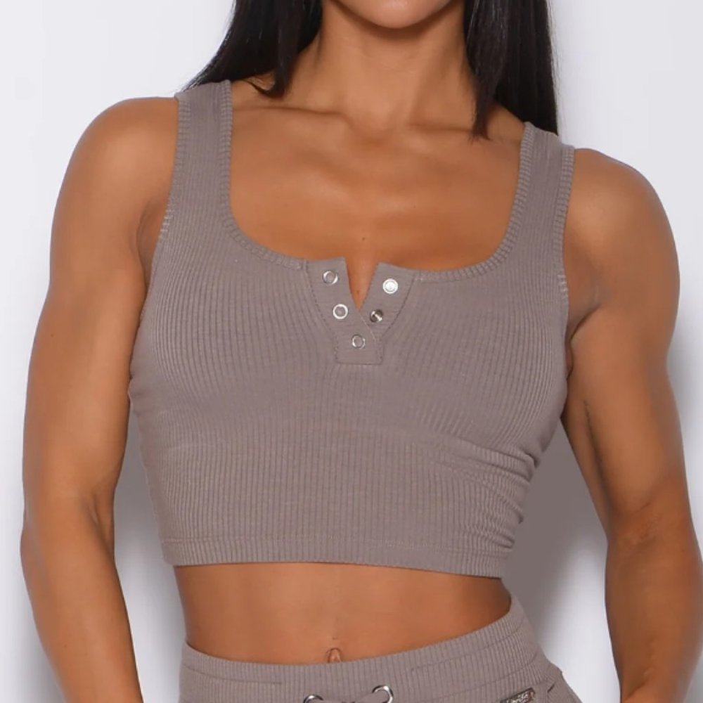 Bombshell Sportswear Henley Long Brad - Size Small Toffee